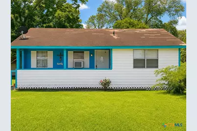 109 S Colorado Street, Edna, TX 77957 - Photo 1