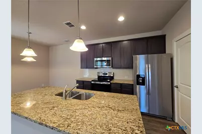 750 Milestone Park, New Braunfels, TX 78130 - Photo 9
