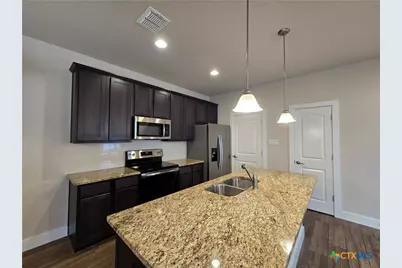 750 Milestone Park, New Braunfels, TX 78130 - Photo 7