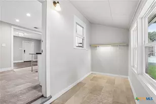 1187 Madeline St, New Braunfels, TX 78132 - Photo 21