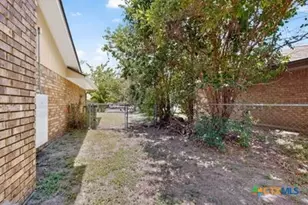 1908 Kenyon St, Killeen, TX 76543 - Photo 25