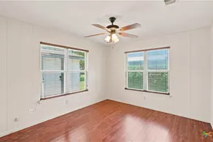 415 Pecan Row, New Braunfels, TX 78132 - Photo 17