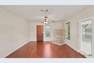 415 Pecan Row, New Braunfels, TX 78132 - Photo 15