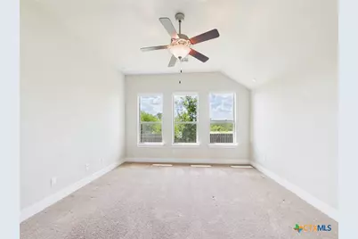 520 Academy Oaks Drive, San Marcos, TX 78666 - Photo 23