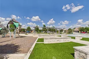 520 Academy Oaks Dr, San Marcos, TX 78666 - Photo 45