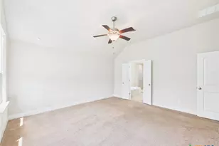520 Academy Oaks Dr, San Marcos, TX 78666 - Photo 21