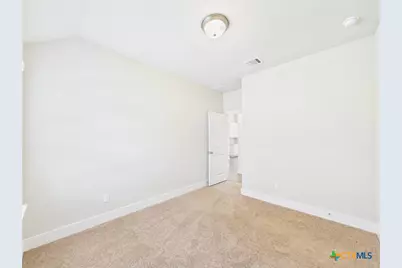 520 Academy Oaks Drive, San Marcos, TX 78666 - Photo 29