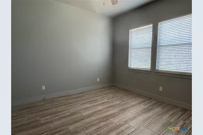 290 Hugo Road, San Marcos, TX 78666 - Photo 13