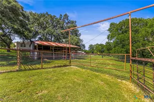 1305 S Old Temple Rd, Lorena, TX 76655 - Photo 31