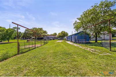 1305 S Old Temple Road, Lorena, TX 76655 - Photo 33