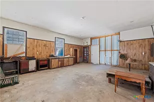 1305 S Old Temple Rd, Lorena, TX 76655 - Photo 27