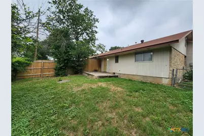 317 Briarwood Drive, New Braunfels, TX 78130 - Photo 23
