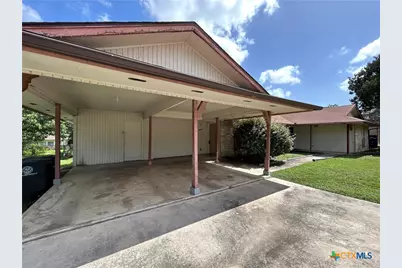 317 Briarwood Drive, New Braunfels, TX 78130 - Photo 3