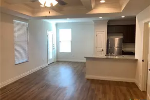 319 Untermaier St, New Braunfels, TX 78130 - Photo 3