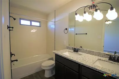 319 Untermaier Street, New Braunfels, TX 78130 - Photo 11