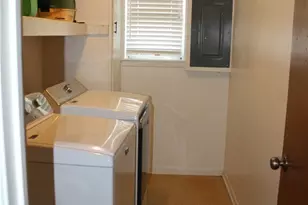 412 N Joy St, Little River Academy, TX 76554 - Photo 13