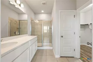 101 S Quiet Man Dr, Jarrell, TX 76537 - Photo 23