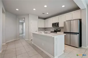 101 S Quiet Man Dr, Jarrell, TX 76537 - Photo 13