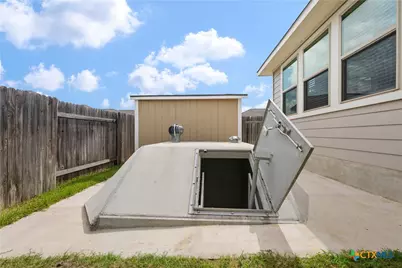 101 S Quiet Man Drive, Jarrell, TX 76537 - Photo 35