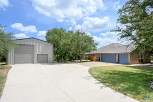 299 White Oak Dr, Killeen, TX 76549 - Photo 1