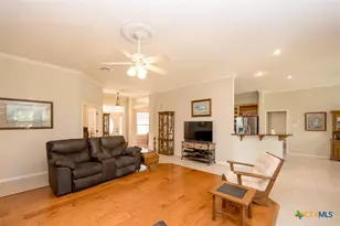 299 White Oak Dr, Killeen, TX 76549 - Photo 39