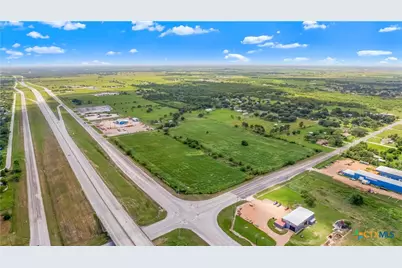 000 Fm 1685, Victoria, TX 77905 - Photo 1