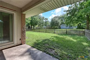 725 S Market St, Flatonia, TX 78941 - Photo 21