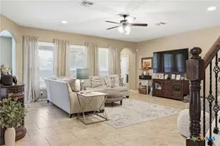 106 Sky Ct, Victoria, TX 77904 - Photo 3