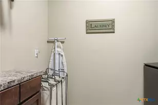 106 Sky Ct, Victoria, TX 77904 - Photo 29