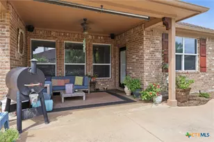 106 Sky Ct, Victoria, TX 77904 - Photo 33