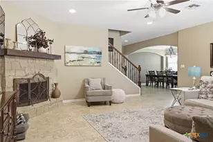 106 Sky Ct, Victoria, TX 77904 - Photo 5
