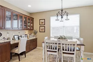 106 Sky Ct, Victoria, TX 77904 - Photo 13