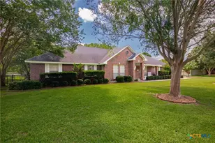 303 Perth St, Victoria, TX 77904 - Photo 27