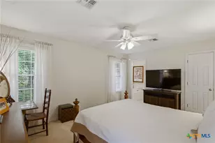303 Perth St, Victoria, TX 77904 - Photo 17