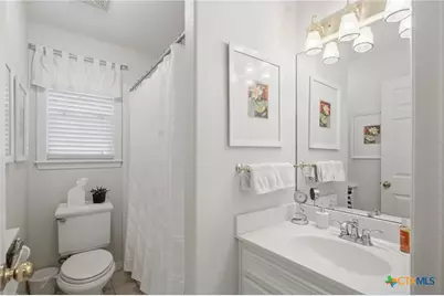303 Perth Street, Victoria, TX 77904 - Photo 23