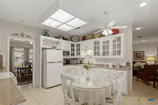 303 Perth St, Victoria, TX 77904 - Photo 13