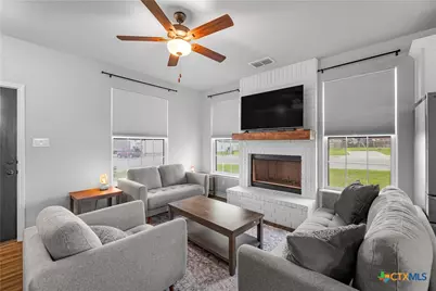 501 Sendera Way, Kenedy, TX 78119 - Photo 7