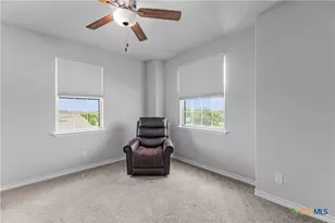 501 Sendera Wy, Kenedy, TX 78119 - Photo 27