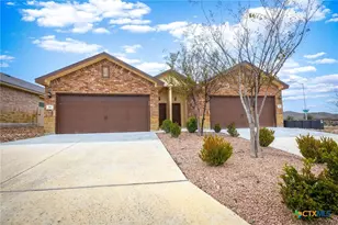 310 Emma Dr, New Braunfels, TX 78130 - Photo 3