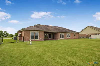 135 Wellspring Boulevard, Victoria, TX 77904 - Photo 27