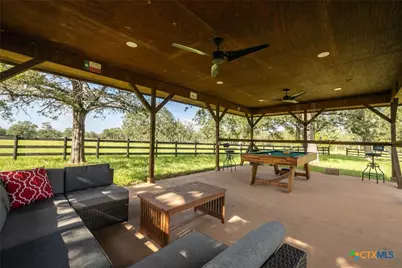 10488 Hwy 304, Harwood, TX 78629 - Photo 19