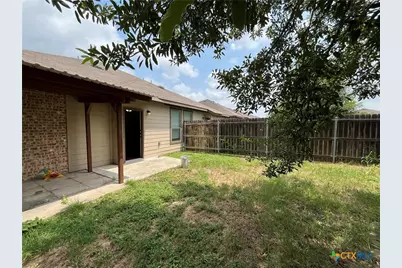 685 Creekside Circle, New Braunfels, TX 78130 - Photo 17