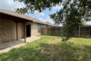 685 Creekside Cir, New Braunfels, TX 78130 - Photo 17