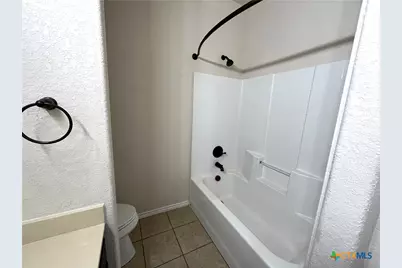 685 Creekside Circle, New Braunfels, TX 78130 - Photo 17