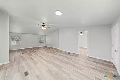 129 Bremond Street, Belton, TX 76513 - Photo 9