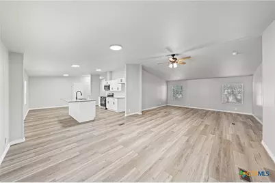129 Bremond Street, Belton, TX 76513 - Photo 5