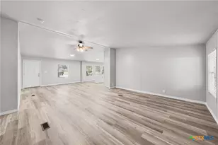 129 Bremond St, Belton, TX 76513 - Photo 15
