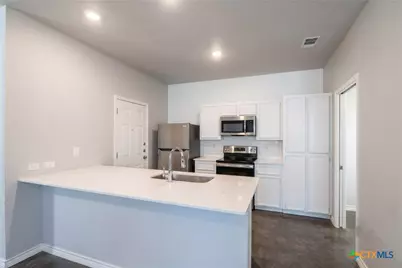 300 Lowes Boulevard #b, Killeen, TX 76542 - Photo 7