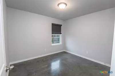 300 Lowes Boulevard #b, Killeen, TX 76542 - Photo 9