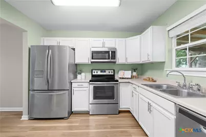 2630 Becker Street, New Braunfels, TX 78130 - Photo 7